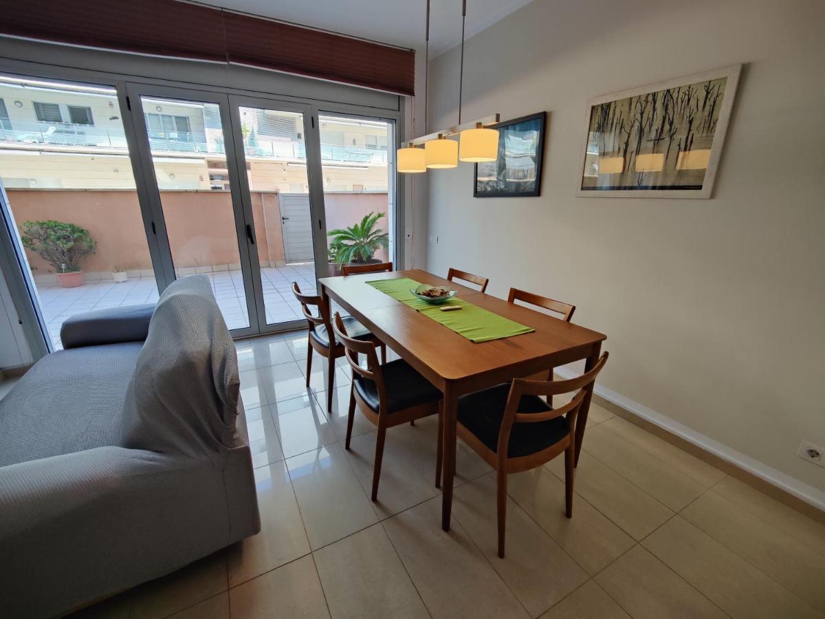 Badalona Beach Apartment Екстериор снимка